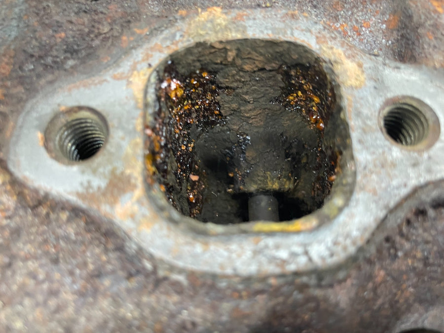 1988 MERCURY MERCRUISER 4.3 ENGINE LEFT CYLINDER HEAD VALVES COVER