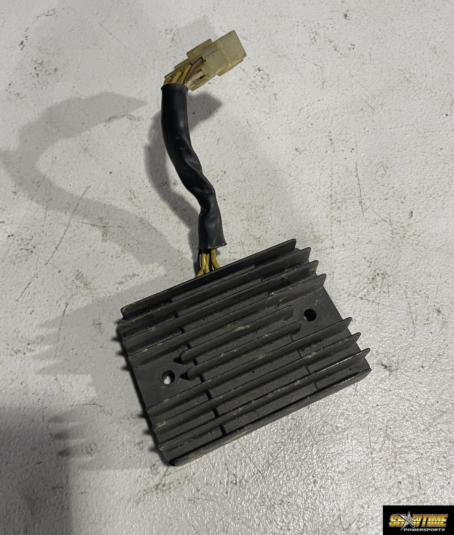 98-99 KAWASAKI NINJA ZX9R RECTIFIER VOLTAGE REGULATOR