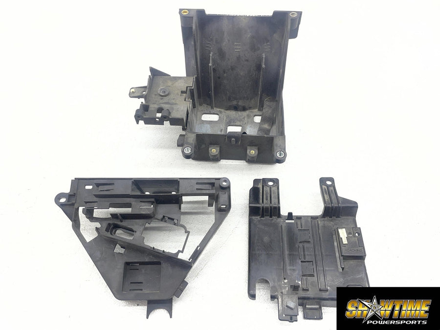 12-16 HARLEY-DAVIDSON ROAD GLIDE SPECIAL FLTRXS BATTERY TRAY BOX HOLDER