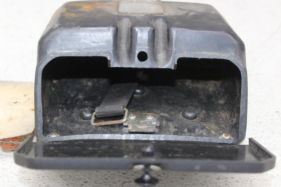 83 SUZUKI GS550ES REAR BACK STORAGE BOX