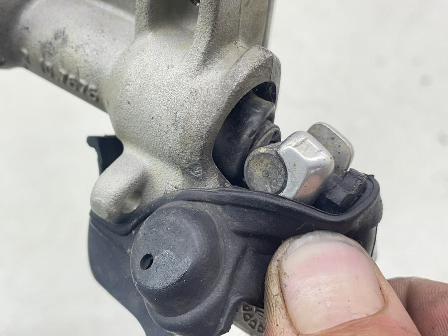 95-02 KTM 250 SX BREMBO FRONT BRAKE MASTER CYLINDER W/ LEVER