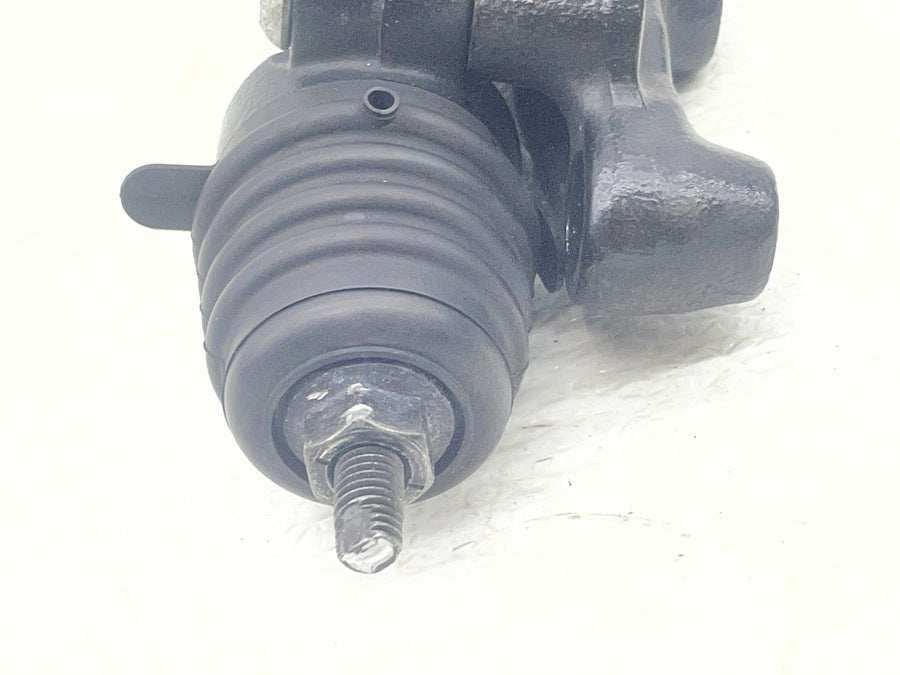 21-22 HARLEY-DAVIDSON IRON 883 XL883N REAR BACK BRAKE MASTER CYLINDER