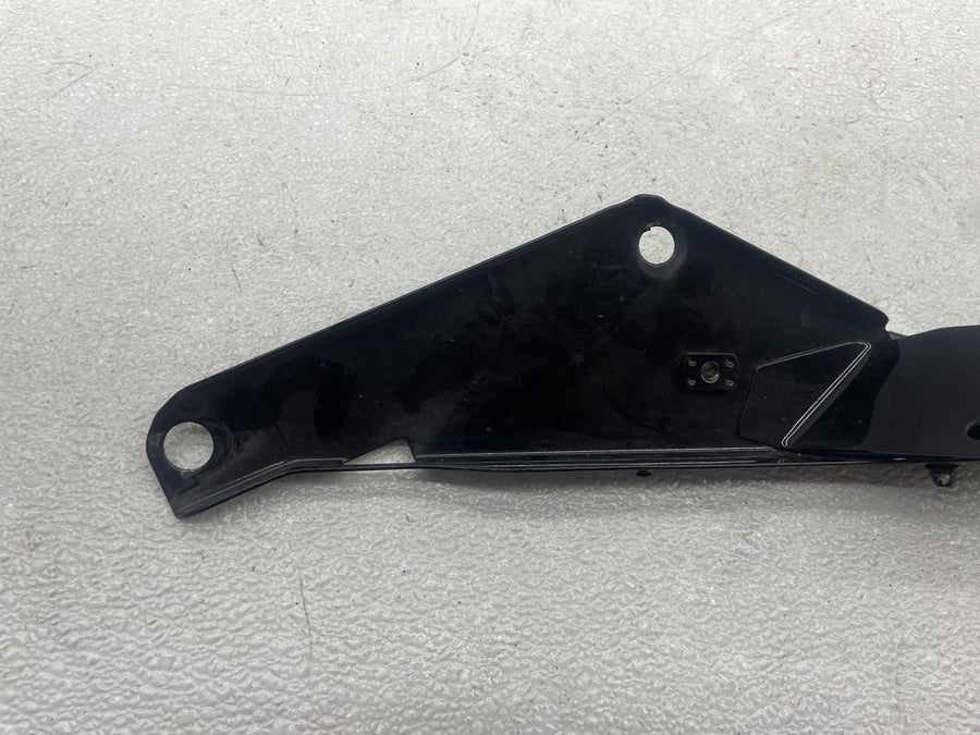 07-11 HARLEY-DAVIDSON ELECTRA GLIDE CLASSIC UPPER FAIRING SUPPORT BRACKETS PAIR
