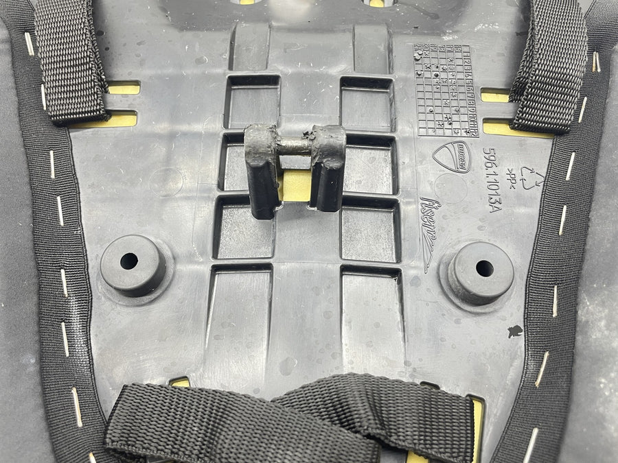 21-24 DUCATI SUPERSPORT 950 S FRONT DRIVERS SEAT PAD SADDLE PILLION