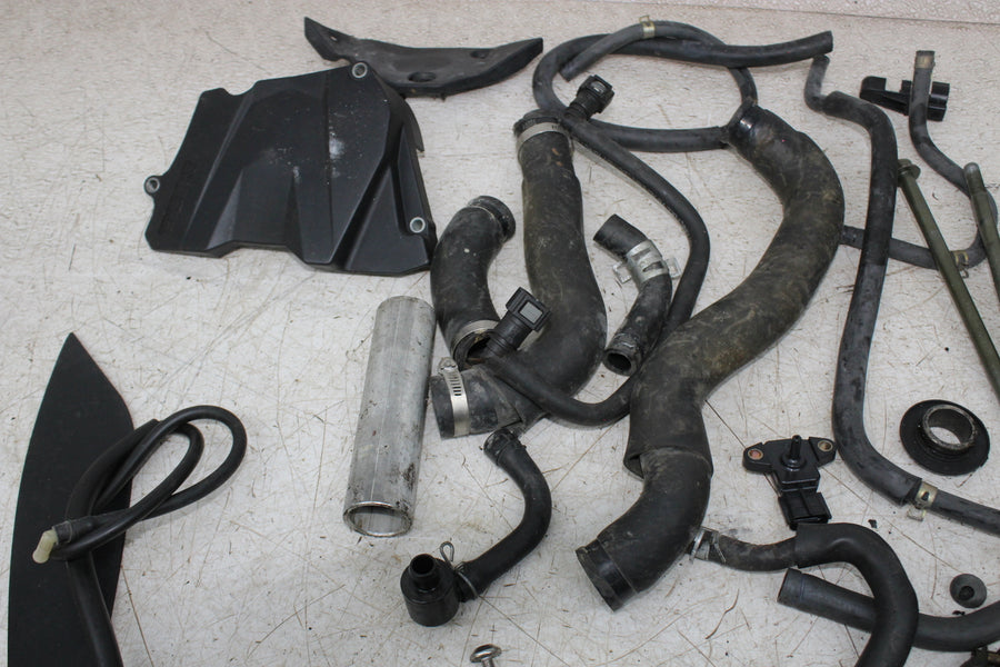 05 YAMAHA YZF R6 PARTS AND HARDWARE NUTS BOLTS KICKSTAND