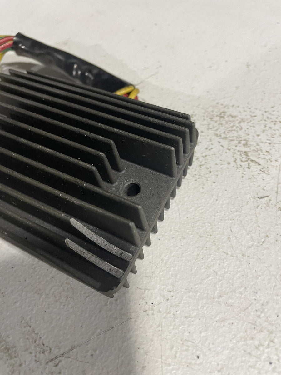 02-06 HONDA RVT1000R RC51 RECTIFIER VOLTAGE REGULATOR