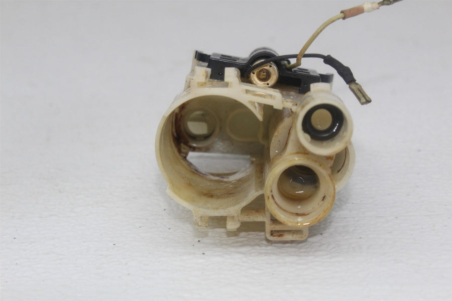 15-19 YAMAHA YZF R1 GAS FUEL PUMP HOUSING BASE