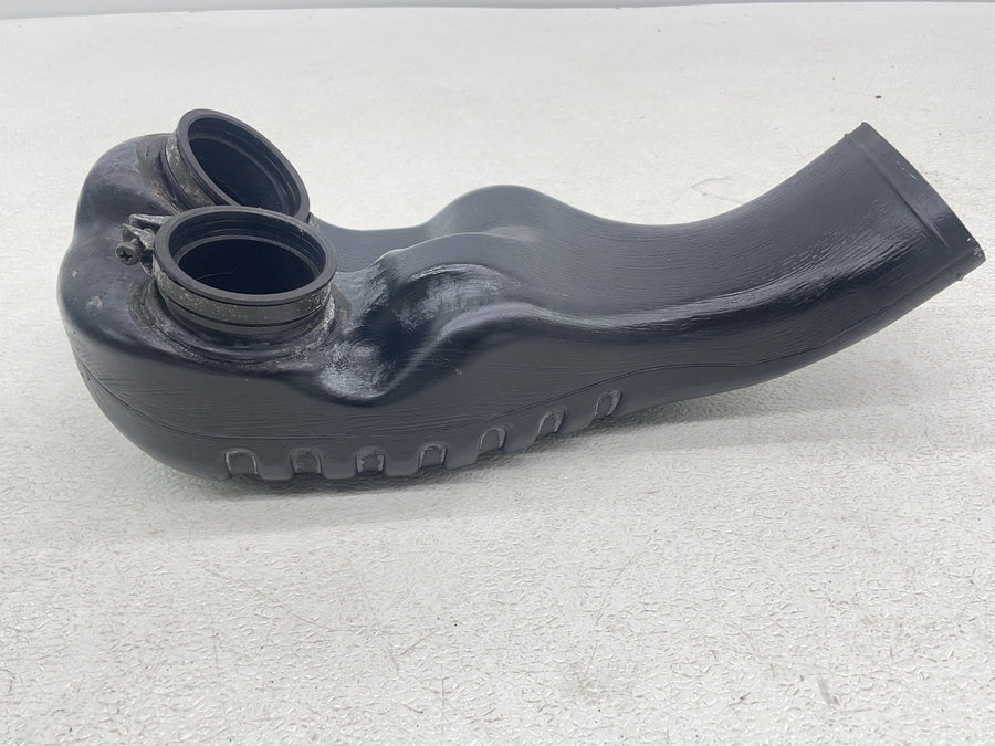 83 HONDA SHADOW 750 VT750 AIR INTAKE DUCT