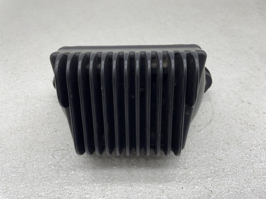 07-11 HARLEY-DAVIDSON ROAD KING CLASSIC FLHRC RECTIFIER VOLTAGE REGULATOR