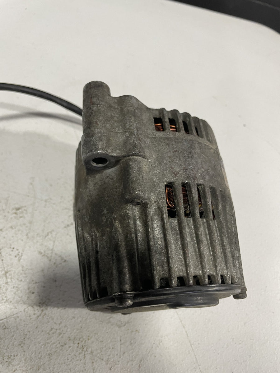 93-95 SUZUKI GSXR750 ENGINE MOTOR GENERATOR ALTERNATOR