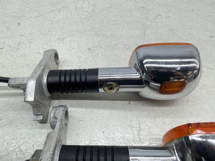 83 HONDA SHADOW 750 VT750 FRONT LEFT RIGHT TURN SIGNALS LIGHT INDICATORS