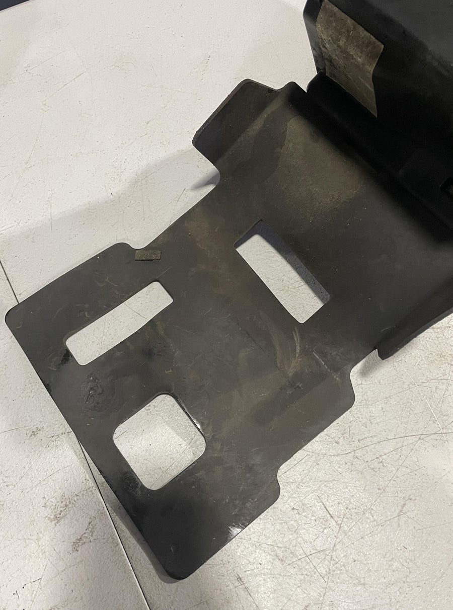 03-07 SUZUKI SV1000S REAR BACK TAIL UNDERTAIL BATTERY TRAY PLASTIC