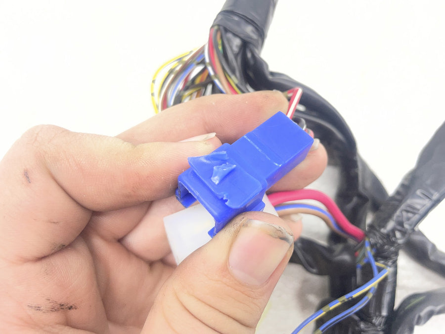 08-16 YAMAHA YZF R6 MAIN ENGINE WIRING HARNESS MOTOR WIRE LOOM