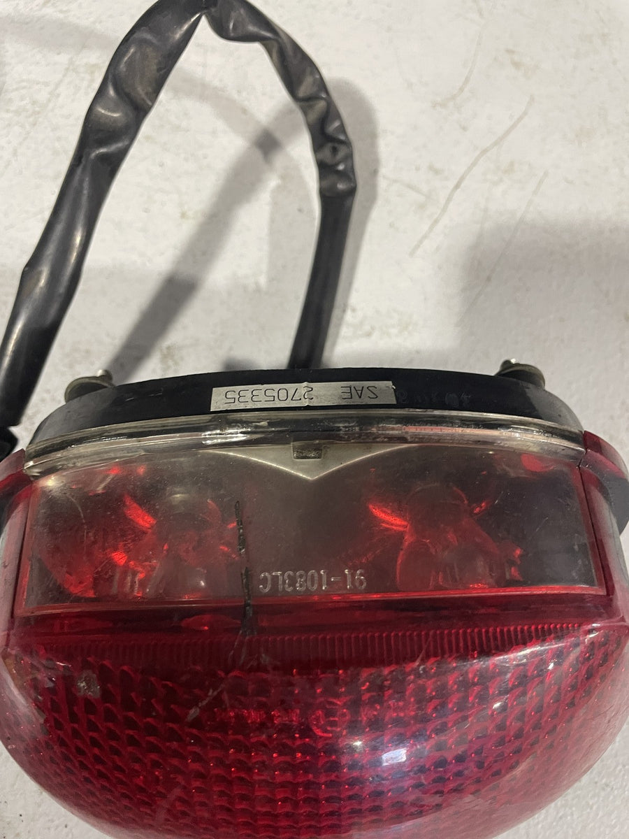 2001 TRIUMPH SPRINT RS REAR TAIL TAILLIGHT BACK BRAKE LIGHT