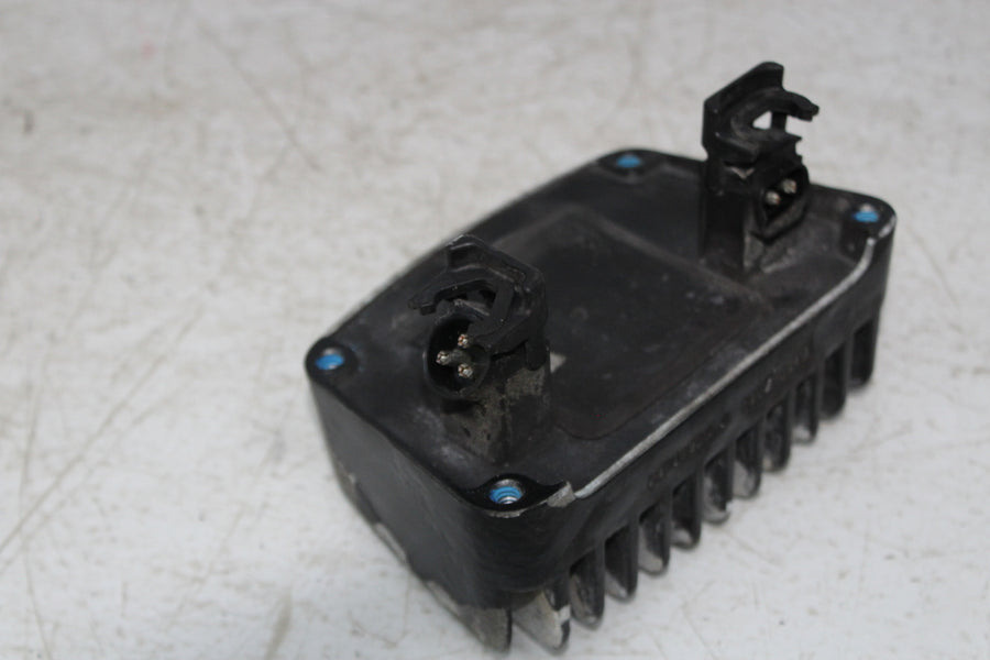 18-23 HARLEY-DAVIDSON ELECTRA GLIDE ULTRA RECTIFIER VOLTAGE REGULATOR (READ)
