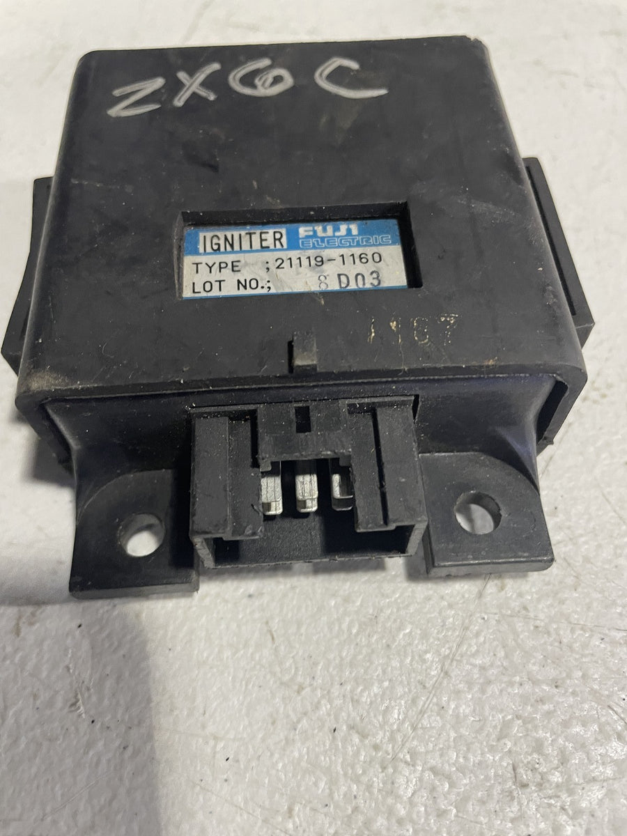 1997 KAWASAKI NINJA 600R ZX600C OEM ECU CDI ECM COMPUTER MODULE BOX
