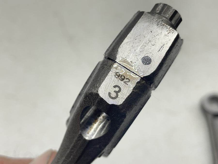 21-24 DUCATI SUPERSPORT 950 S ENGINE MOTOR PISTON CONNECTING RODS PAIR