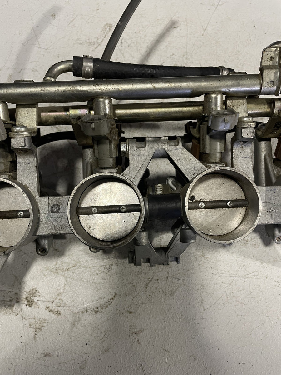 06-07 SUZUKI GSXR600 THROTTLE BODY BODIES FUEL INJECTORS STVA TPS 13405-01H11