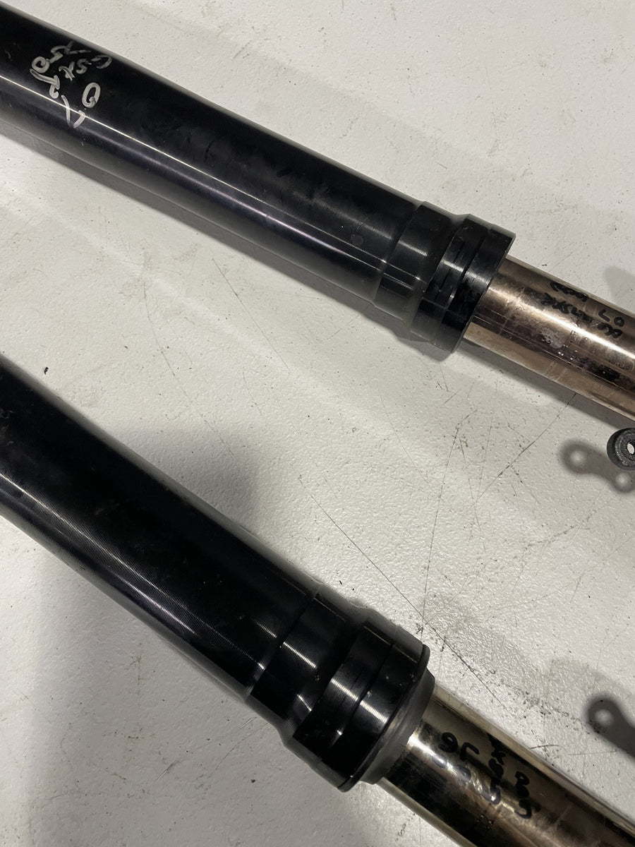06-07 SUZUKI GSXR600 FRONT FORKS SHOCK SUSPENSION SET PAIR