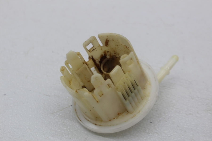 15-19 YAMAHA YZF R1 GAS FUEL PUMP HOUSING BASE
