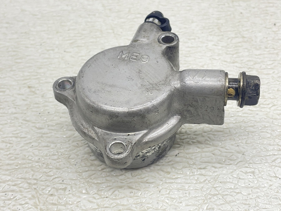 83 HONDA SHADOW 750 VT750 CLUTCH SLAVE PISTON CYLINDER 22860-ME9-000