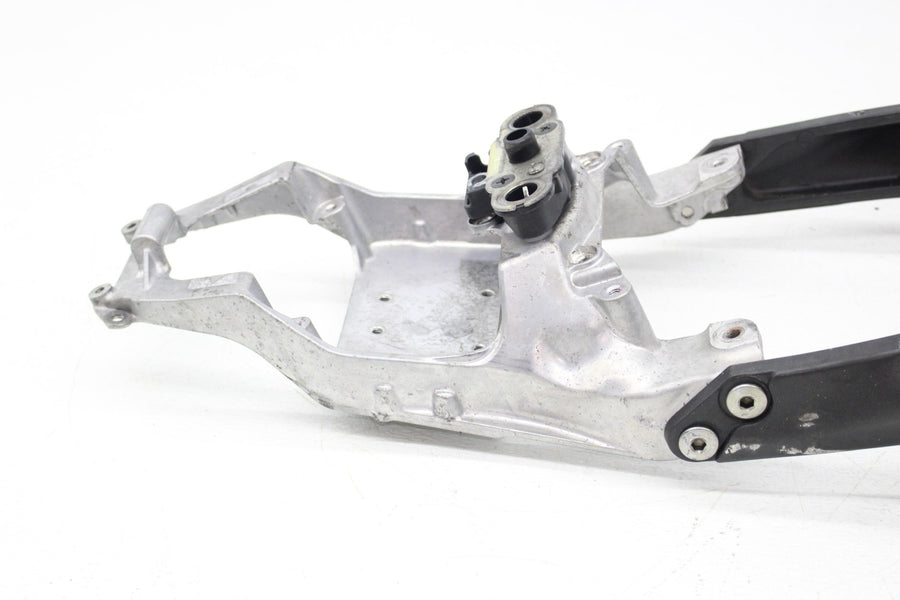 16-20 KAWASAKI NINJA ZX10R REAR SUBFRAME BACK SUB FRAME STRAIGHT NICE