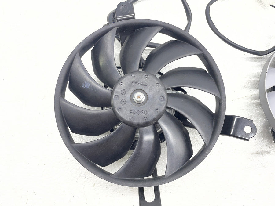 18-21 YAMAHA MT-10 ENGINE LEFT RIGHT RADIATOR COOLING FANS SET PAIR