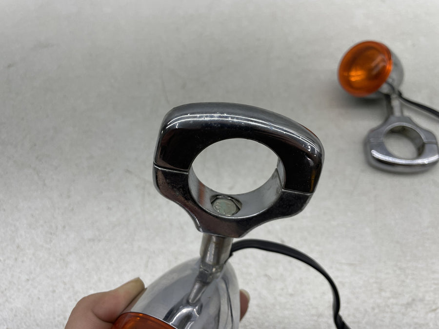01-06 HARLEY-DAVIDSON SOFTAIL STANDARD FXSTI FRONT LEFT RIGHT TURN SIGNALS LIGHT