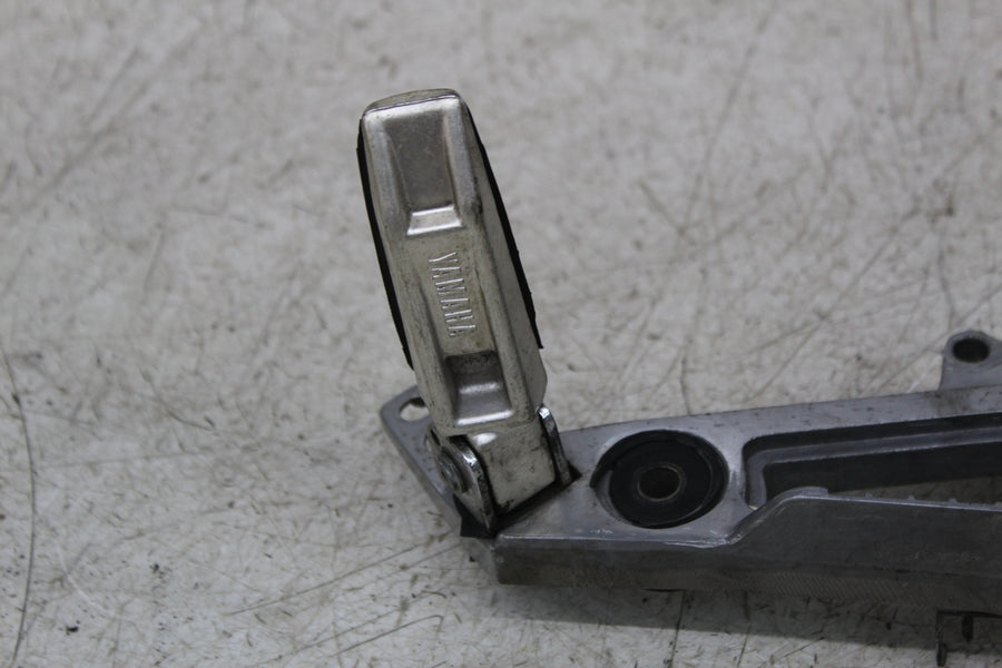 86-87 YAMAHA FJ1200 LEFT RIGHT REAR BACK PASSENGER PEG SET PAIR MOUNT