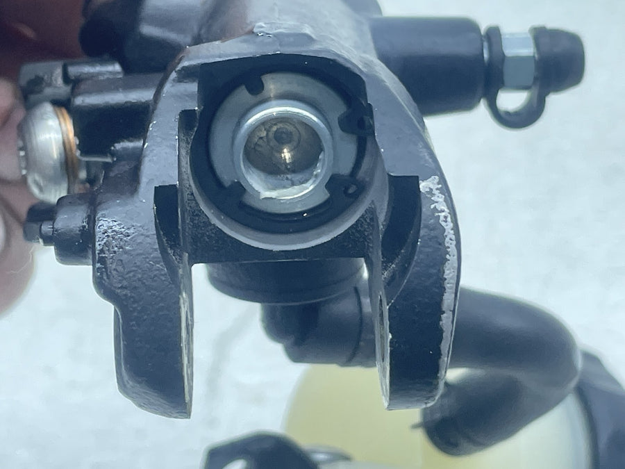 15-18 BMW S1000RR FRONT BRAKE MASTER CYLINDER RESERVOIR