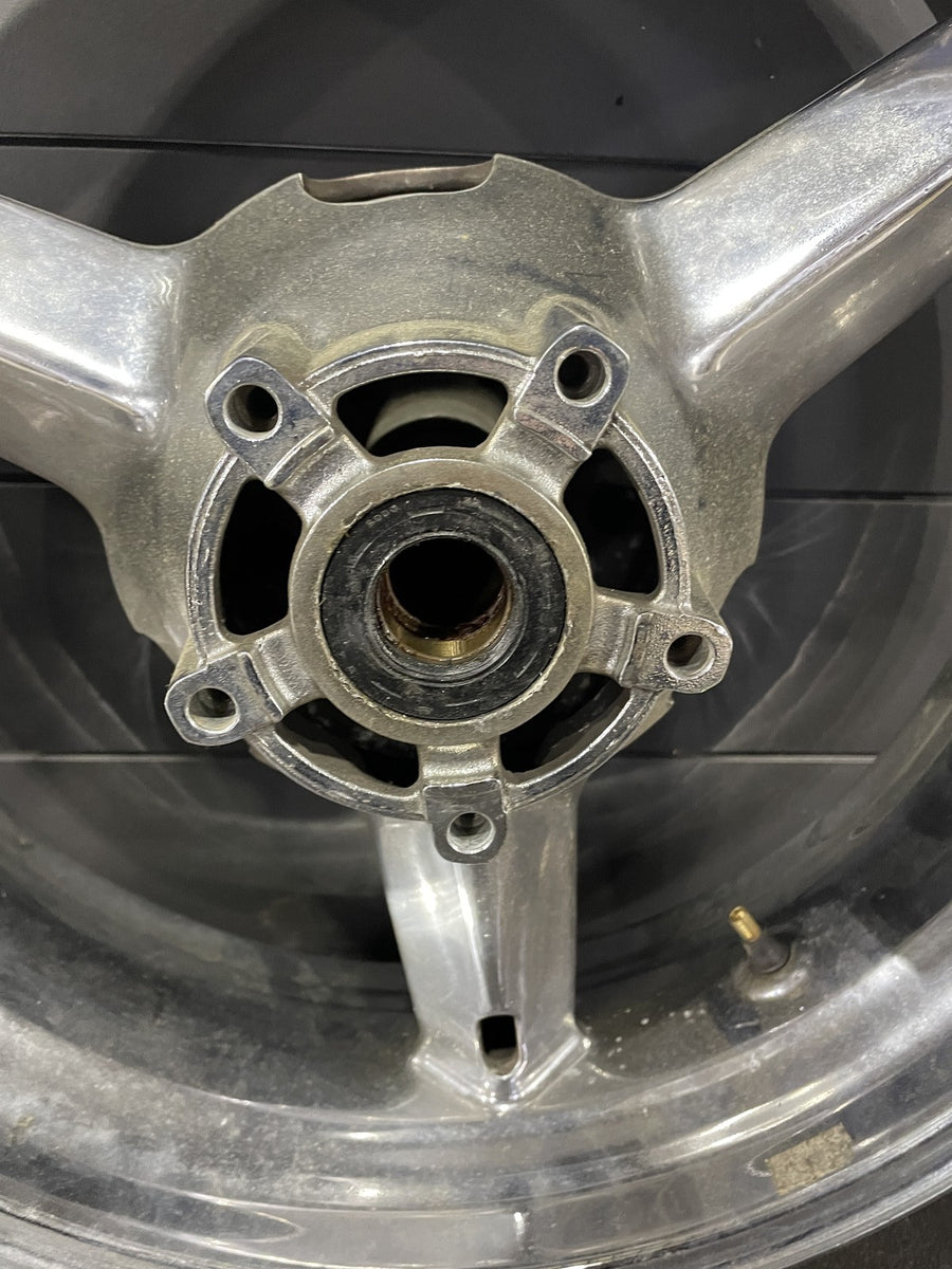 01-05 SUZUKI GSXR600 GSXR750 CHROME REAR WHEEL BACK RIM