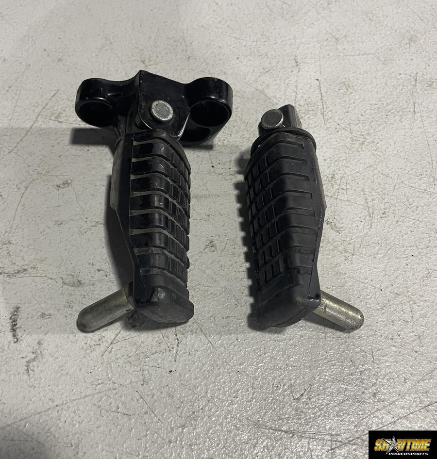 94-09 KAWASAKI NINJA 500R EX500D REAR BACK PASSENGER PEG SET PAIR