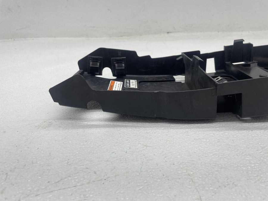 08-16 YAMAHA YZF R6 REAR BACK TAIL UNDERTAIL BATTERY TRAY PLASTIC
