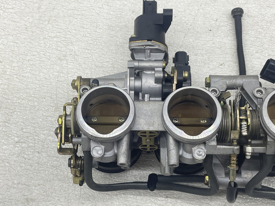 04-05 KAWASAKI NINJA ZX10R THROTTLE BODY BODIES TPS SENSOR
