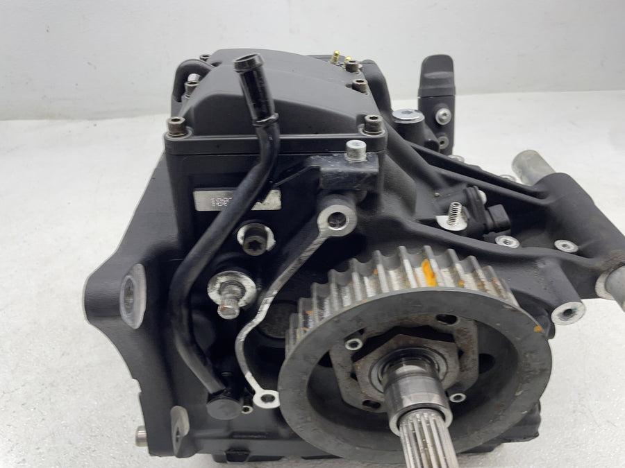 18-24 HARLEY-DAVIDSON SPORT GLIDE FLSB M8 ENGINE TRANSMISSION GEARS OUTPUT MAIN