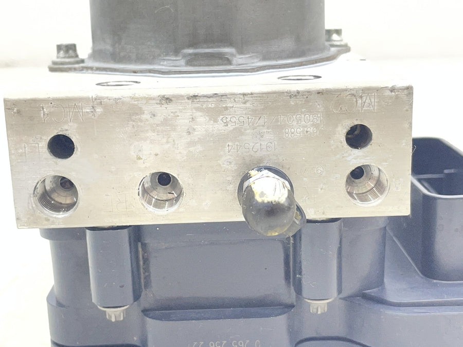 19 POLARIS SLINGSHOT SL ABS PUMP UNIT MODULE