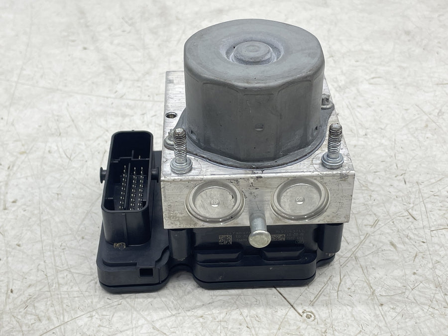 19 POLARIS SLINGSHOT SL ABS PUMP UNIT MODULE