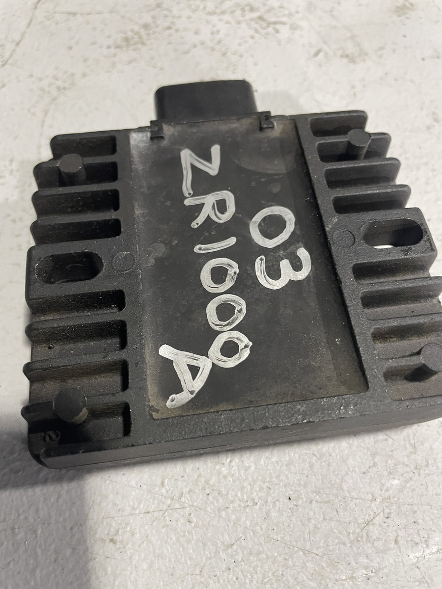 03-06 KAWASAKI Z1000 RECTIFIER VOLTAGE REGULATOR 21066-1127