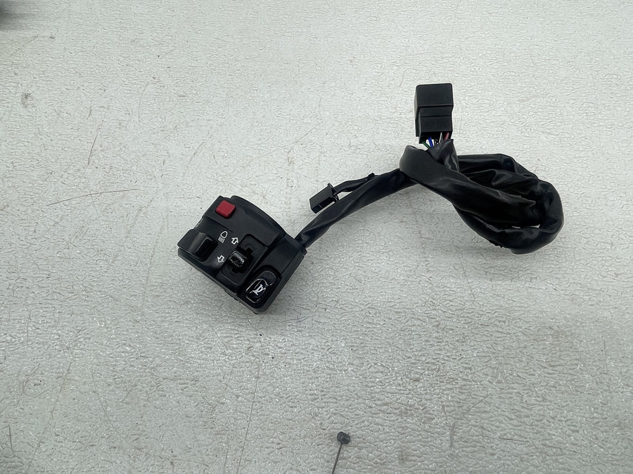 15-21 KAWASAKI VERSYS 650 KLE650 LEFT RIGHT SWITCHES CONTROL ON OFF HORN LIGHTS