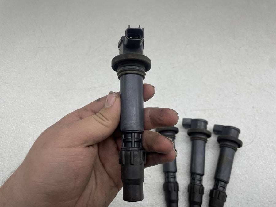 06-07 SUZUKI GSXR600 IGNITION COILS COIL SPARK PLUG CAPS