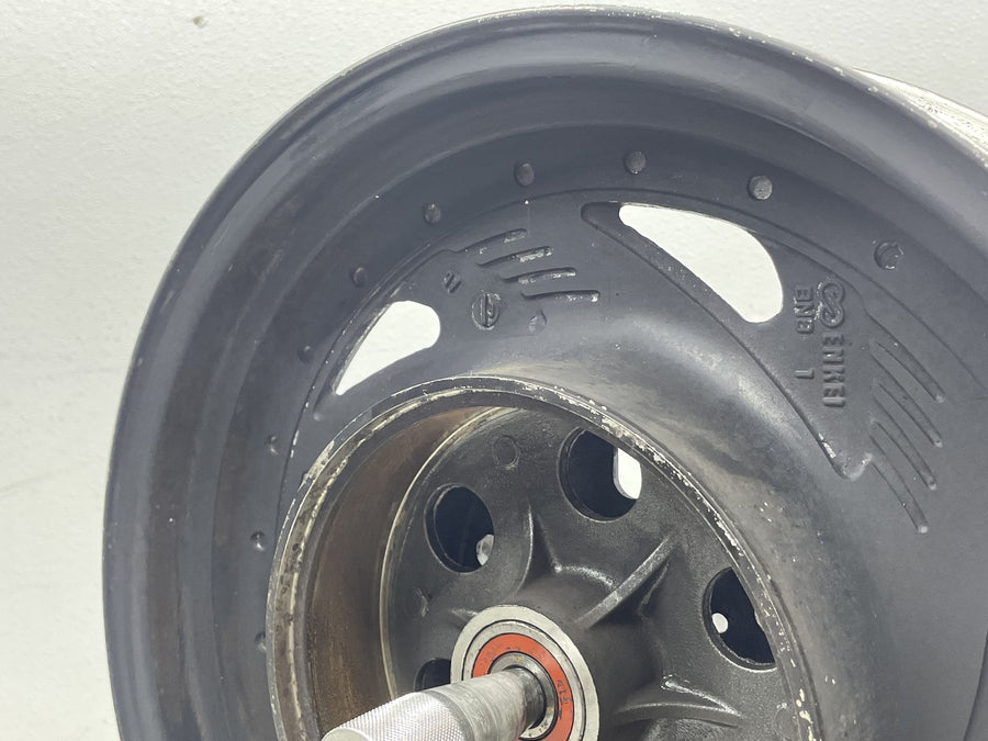 97-04 SUZUKI MARAUDER 800 VZ800 REAR BACK WHEEL RIM STRAIGHT