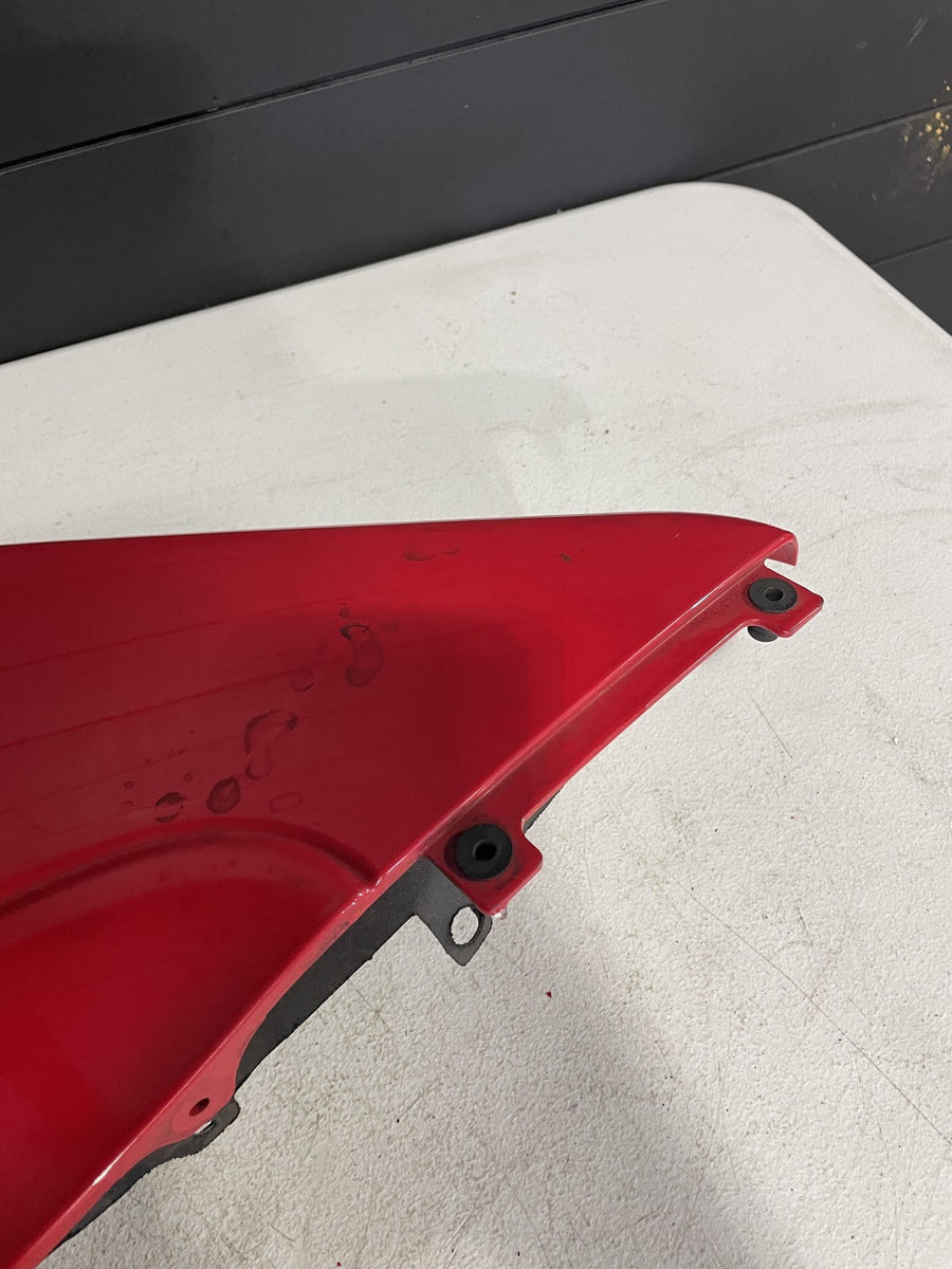 03-07 DUCATI SUPERSPORT 800 LEFT FRONT UPPER MID SIDE FAIRING COWL PLASTIC