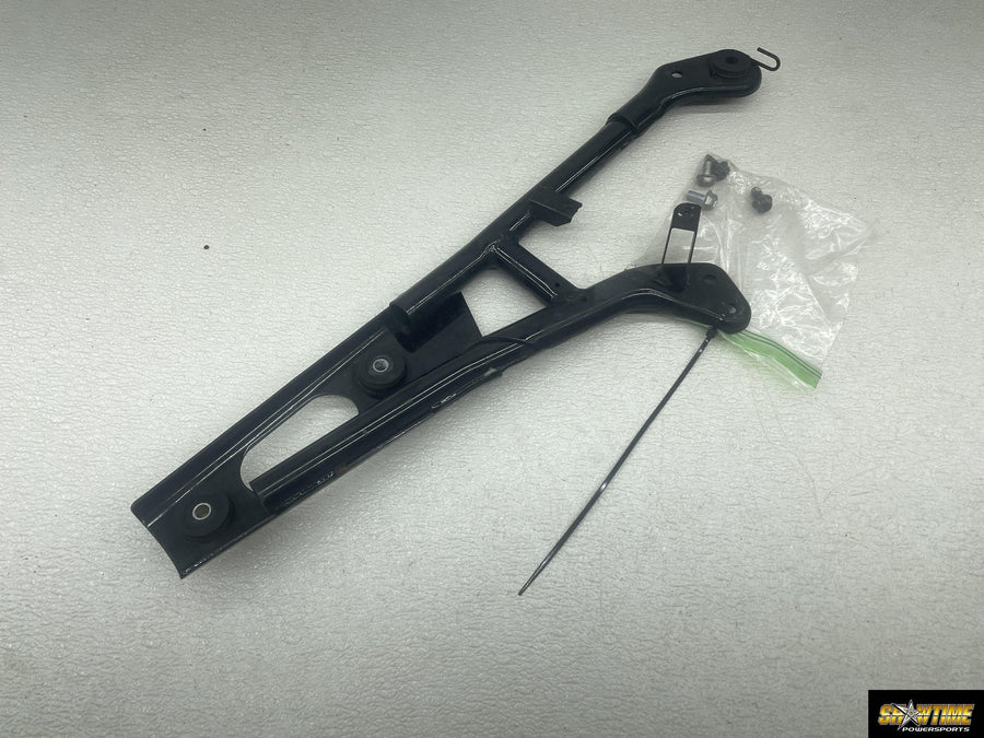 2012 SUZUKI BOULEVARD M109R MUFFLER EXHAUST PIPE BRACKET MOUNT