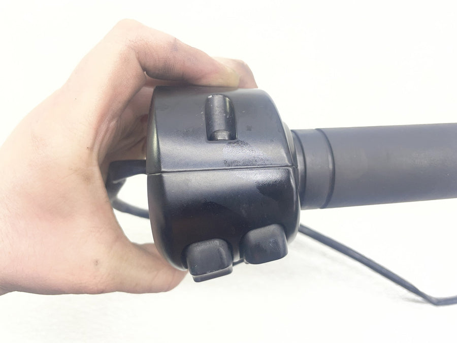 17-19 HARLEY-DAVIDSON ELECTRA GLIDE ULTRA CLASSIC FLHTCU RIGHT CONTROL KILL OFF