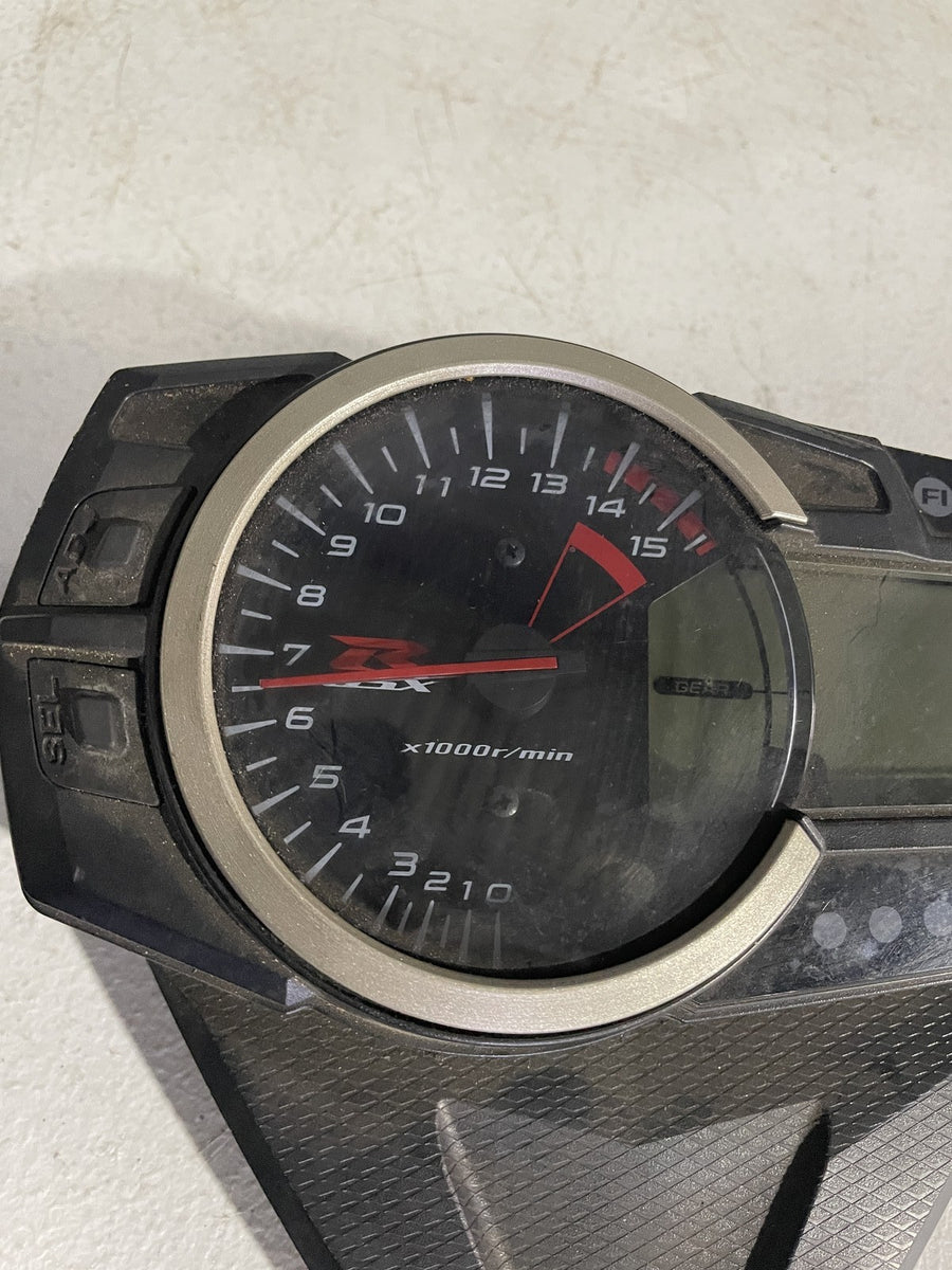 09-11 SUZUKI GSXR1000 SPEEDO TACH GAUGES DISPLAY CLUSTER SPEEDOMETER TACHOMETER