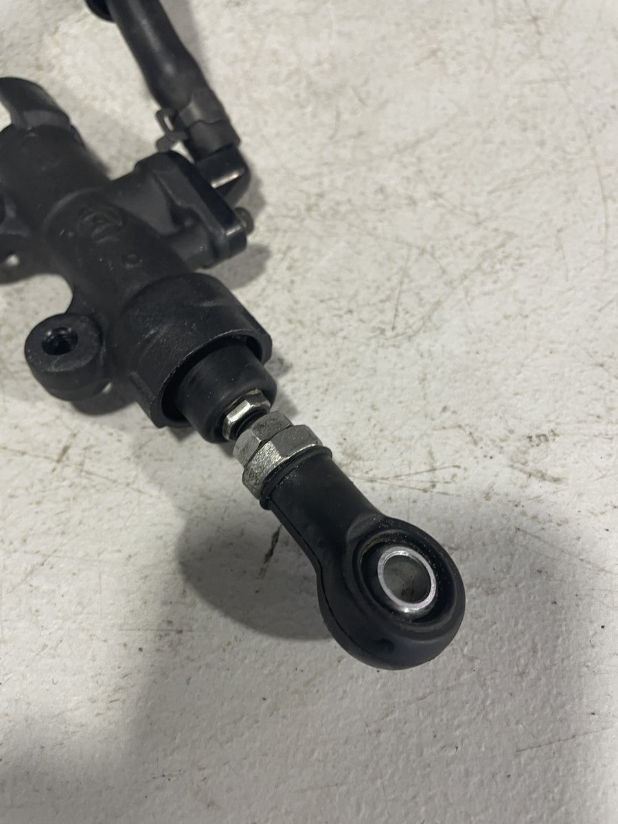 09-12 HONDA CBR600RR REAR BACK BRAKE MASTER CYLINDER W RESERVOIR