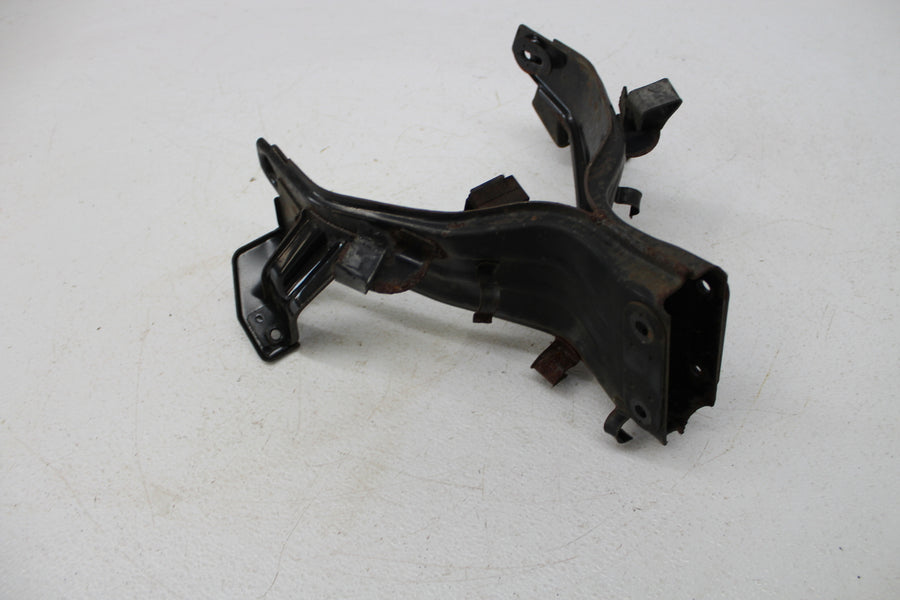 1982 YAMAHA XJ650 MAXIM UPPER FAIRING MIRROR GAUGES STAY BRACKET
