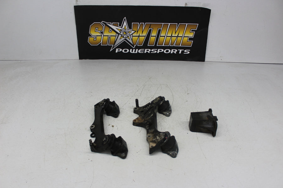 1998 YAMAHA WAVEVENTURE 700 WVT700 ENGINE MOTOR MOUNTS