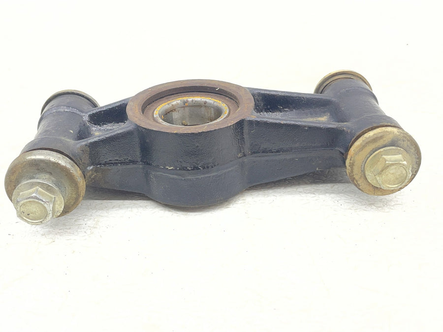 16-26 CF-MOTO CFORCE 400 400S REAR BACK LEFT STEERING KNUCKLE SPINDLE