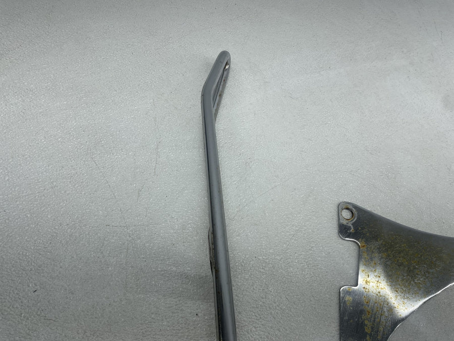 20-24 HARLEY-DAVIDSON SOFTAIL STANDARD FXST BACK REST SISSY BAR
